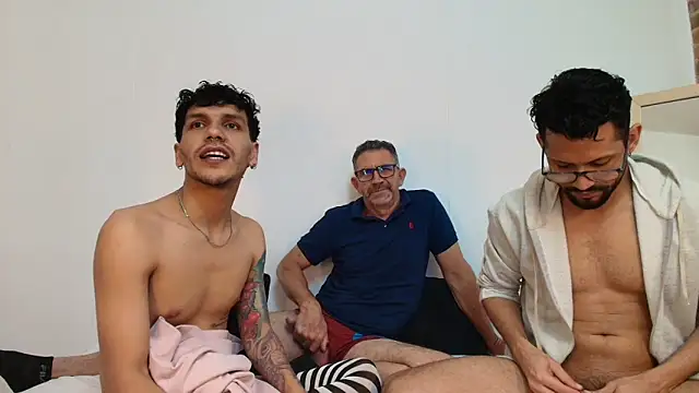 Benjamin show online show from December 18, 8:15 pm