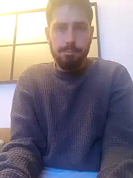 Snapshot of cricrimsBarcelona chatting on December 6, 6:28 pm cricrimsBarcelona online show from December 6, 6:28 pm