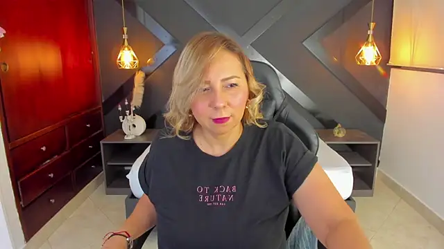 andre soto  online show from November 18, 2:28 am