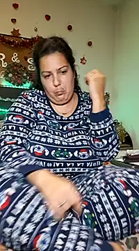 kittymorenita26 online show from December 19, 10:21 pm