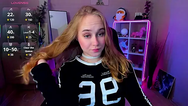 LianaBright online show from February 15, 2:41 am