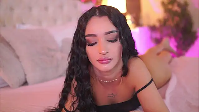 DeniseDevilles online show from March 18, 12:25 pm