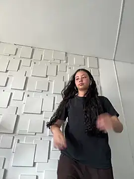 Snapshot of Paloma__LS chatting on December 23, 8:47 pm Paloma LS online show from December 23, 8:47 pm