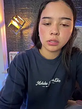 Paloma  LS online show from April 15, 8:31 pm