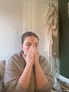 Krystal Tx online show from March 7, 10:35 am