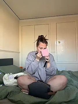 Krystal Tx online show from March 18, 8:58 am