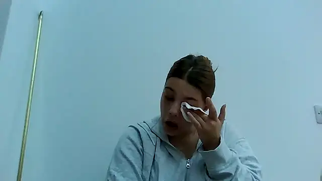 Krystal Tx online show from October 11, 7:18 am