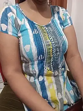 Snapshot of EeshaBhabi chatting on July 13, 9:12 am EeshaBhabi online show from July 13, 9:12 am