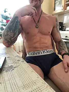 Snapshot of AlexGWoW chatting on January 12, 12:01 pm AlexGWoW online show from January 12, 12:01 pm