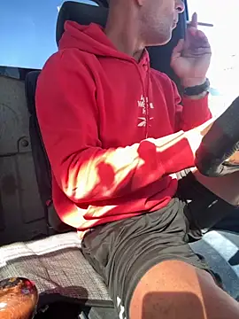 Snapshot of AlexGWoW chatting on September 10, 8:25 am AlexGWoW online show from September 10, 8:25 am