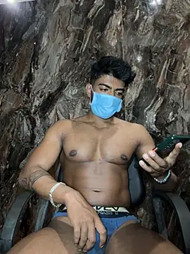 Snapshot of rony6663 chatting on November 27, 7:10 am rony6663 online show from November 27, 7:10 am