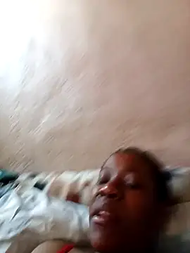 Snapshot of vanie chatting on January 31, 9:59 am vanie online show from January 31, 9:59 am