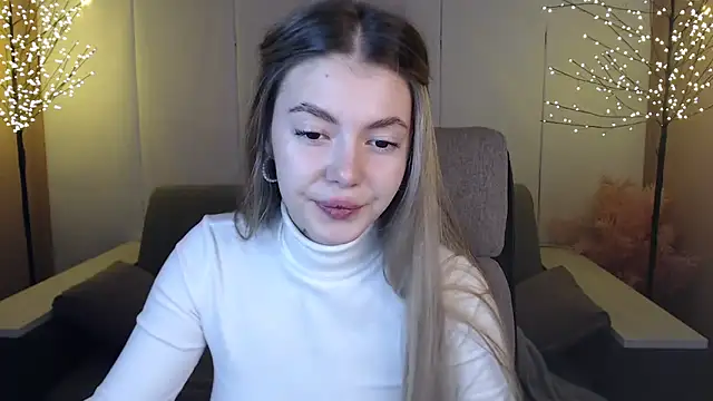 Snapshot of Ritaneer chatting on January 17, 9:06 am Ritaneer online show from January 17, 9:06 am