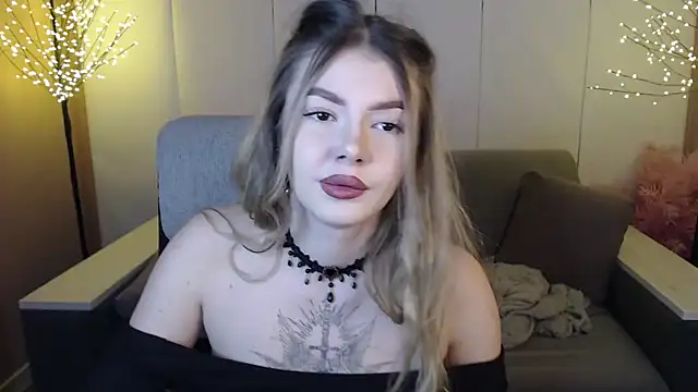 Snapshot of Ritaneer chatting on February 25, 12:34 pm Ritaneer online show from February 25, 12:34 pm