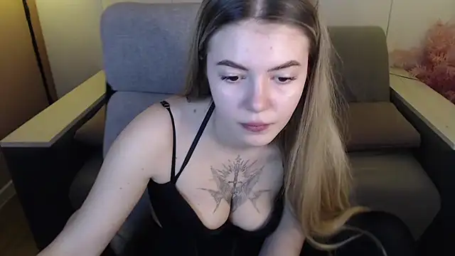 Snapshot of Ritaneer chatting on March 18, 12:14 pm Ritaneer online show from March 18, 12:14 pm