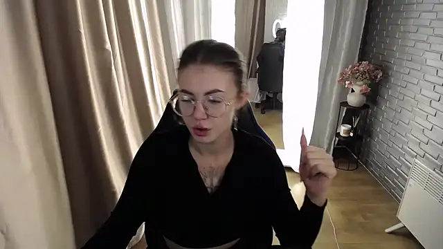 Snapshot of Ritaneer chatting on September 10, 8:03 am Ritaneer online show from September 10, 8:03 am