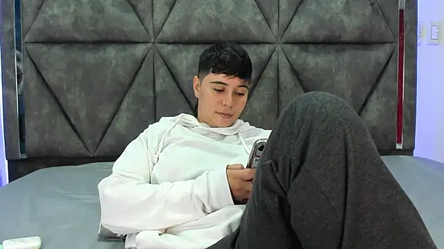 AbbySmiitth  online show from March 5, 11:34 pm