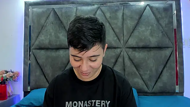 AbbySmiitth  online show from March 13, 11:00 pm