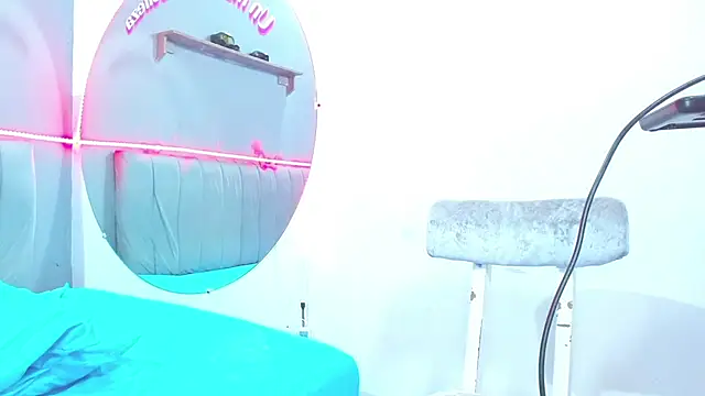 Snapshot of minimi_naty chatting on December 27, 10:37 pm minimi naty online show from December 27, 10:37 pm