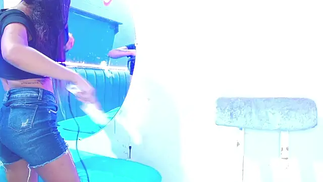 Snapshot of minimi_naty chatting on February 3, 7:31 pm minimi naty online show from February 3, 7:31 pm