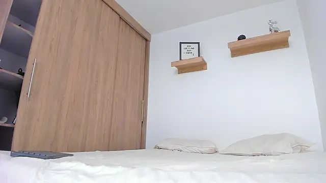 serge 7 online show from March 4, 9:10 pm