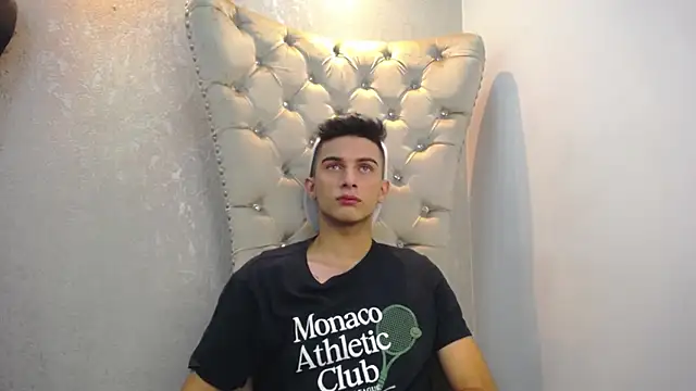 MrWilliseo online show from December 11, 7:36 pm