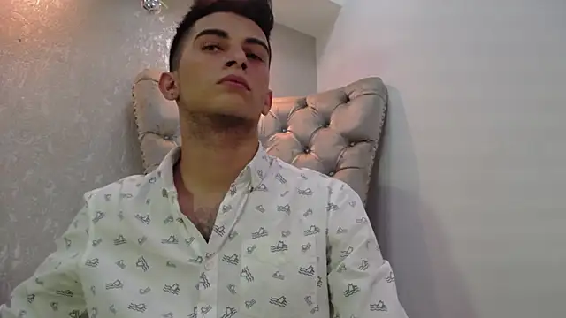 MrWilliseo online show from December 13, 7:53 pm