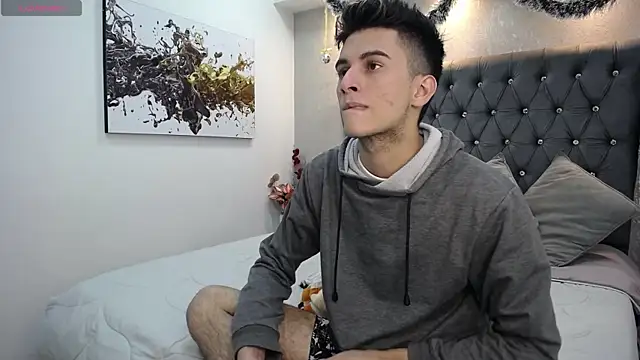 MrWilliseo online show from December 14, 8:08 pm