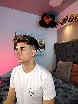 MrWilliseo online show from October 28, 8:11 pm