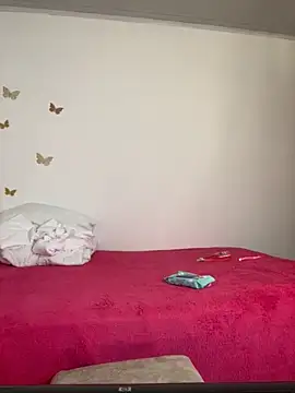 Snapshot of RousseAngel chatting on November 30, 12:25 am RousseAngel online show from November 30, 12:25 am