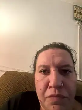 Snapshot of hottmessjess23 chatting on January 13, 2:17 am hottmessjess23 online show from January 13, 2:17 am