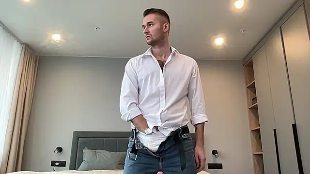 cute mark online show from October 15, 7:08 am