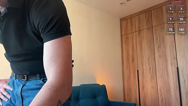 cute mark online show from April 9, 5:07 am