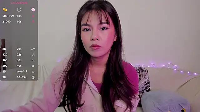 Snapshot of moonlight8_ chatting on October 19, 3:12 pm moonlight8 online show from October 19, 3:12 pm