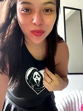 Snapshot of adry_moon666 chatting on September 14, 6:18 pm adry moon666 online show from September 14, 6:18 pm