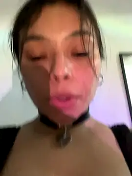 Snapshot of adry_moon666 chatting on September 18, 6:26 am adry moon666 online show from September 18, 6:26 am