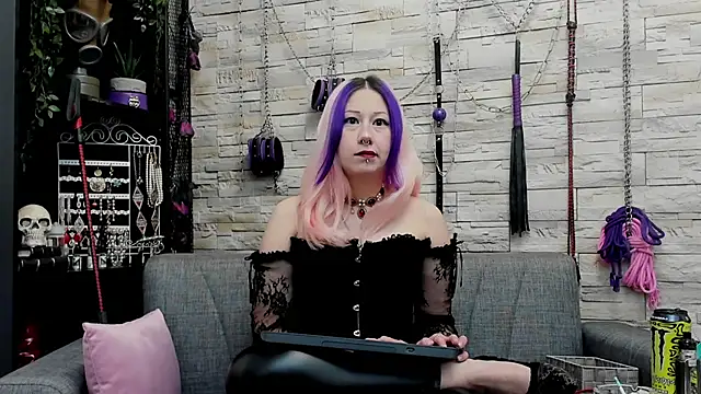 CruelMistress online show from November 19, 2:39 pm