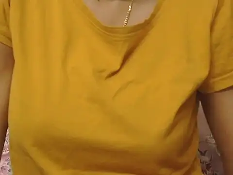  FluffyHxney  online show from October 31, 6:20 pm