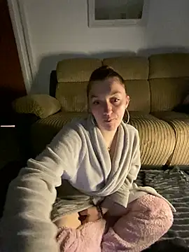 Stoner BarbieXX online show from February 28, 11:12 pm