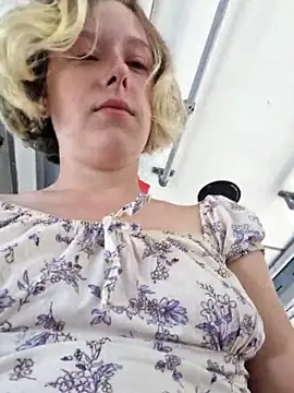 Public Katrisha online show from February 10, 2:10 pm