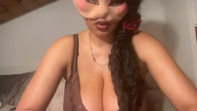 SCARLET-SANTANA online show from February 21, 9:22 pm