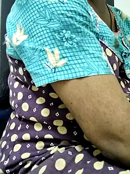 Tamilrojanew online show from October 6, 5:43 pm