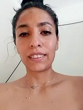 chloewildd  online show from January 5, 5:41 pm