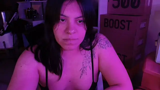 Snapshot of DirtyDi97 chatting on September 18, 5:09 am DirtyDi97 online show from September 18, 5:09 am