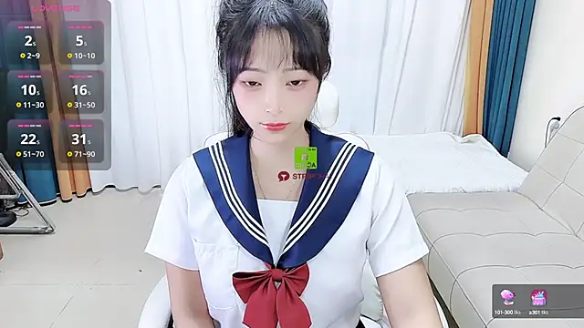 Snapshot of 808dass chatting on September 17, 7:32 am 808dass online show from September 17, 7:32 am