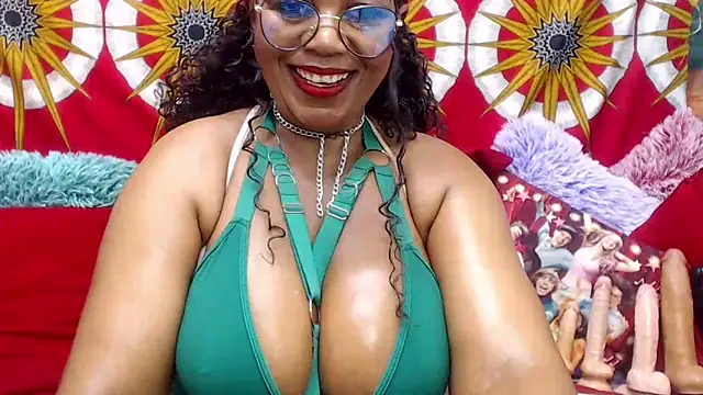 Snapshot of MATURExxxASS chatting on June 22, 9:45 pm MATURExxxASS online show from June 22, 9:45 pm