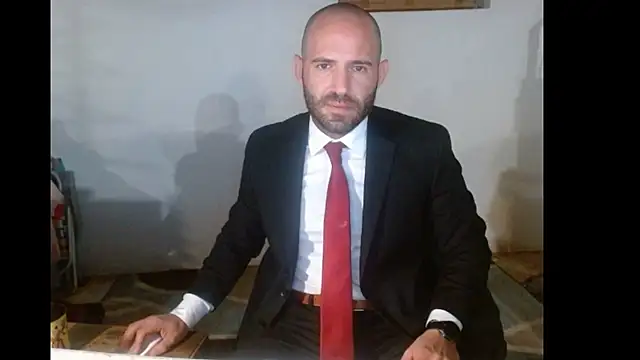 Snapshot of TheNakedPreacher chatting on January 6, 9:30 am TheNakedPreacher online show from January 6, 9:30 am