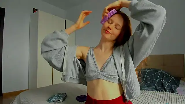 Snapshot of Fire_Luna chatting on March 19, 8:23 am Fire Luna online show from March 19, 8:23 am