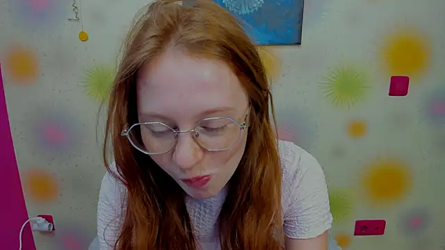 Snapshot of Fire_Luna chatting on September 13, 5:07 am Fire Luna online show from September 13, 5:07 am