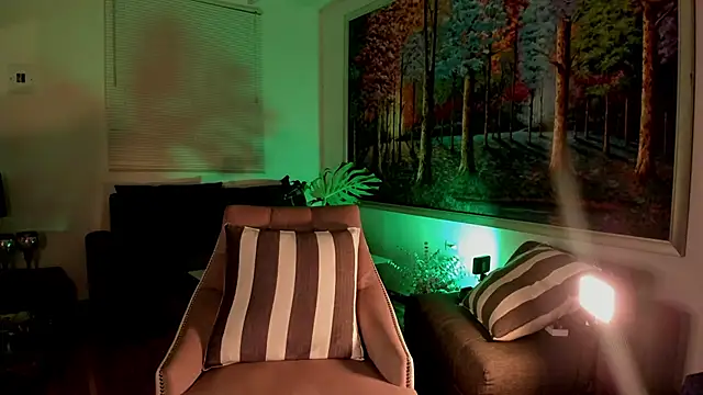 Elizabethz1 online show from January 19, 12:06 am